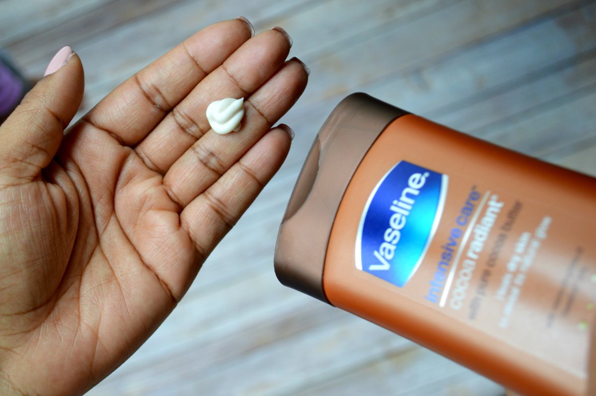 heytrinasmall's tweet photo. #Ad Fight dry skin this winter with @VaselineBrand #CocoaRadiant lotion. Learn more here > https://t.co/NKB2ePNfYu https://t.co/UOO44xTNpy