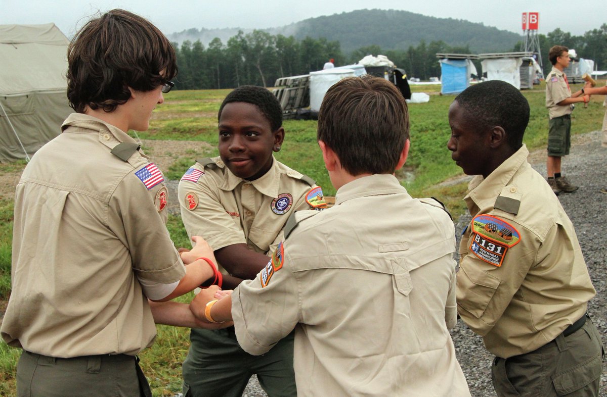 oascouting's tweet photo. Happy Birthday BSA! 🏕🇺🇸 #NationalBoyScoutsDay https://t.co/0t7bVwKZix