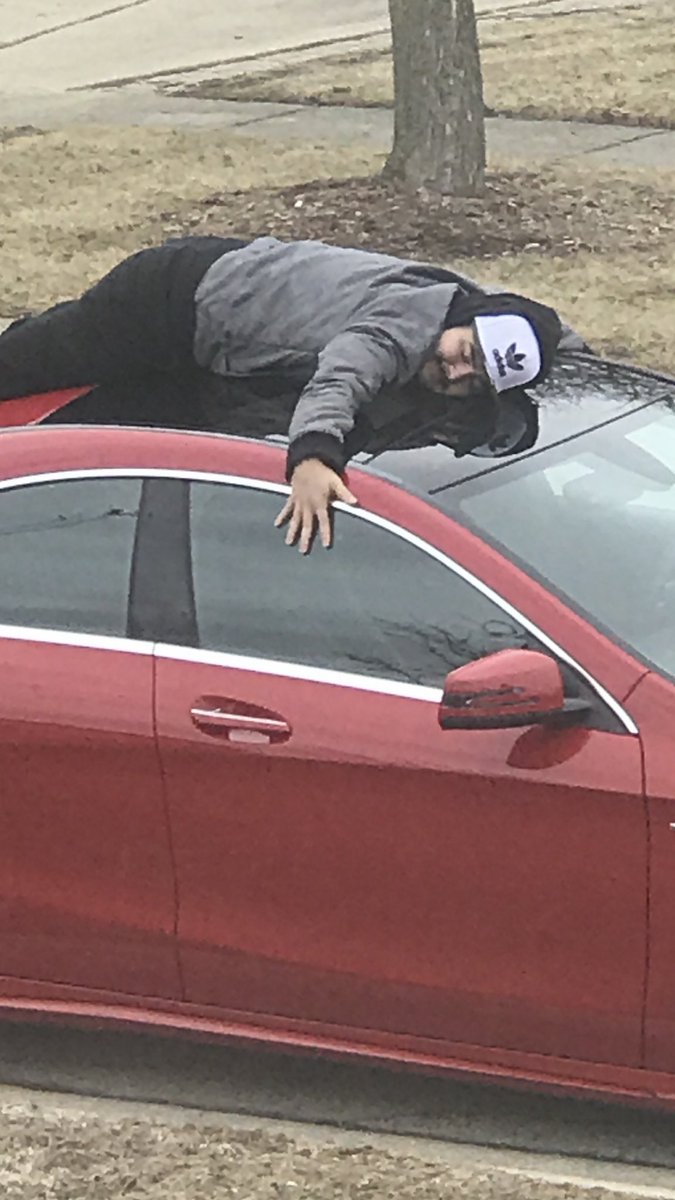 Pitaa1021's tweet photo. When he hugs his car more than he hugs you.. https://t.co/gZARqfTB0f