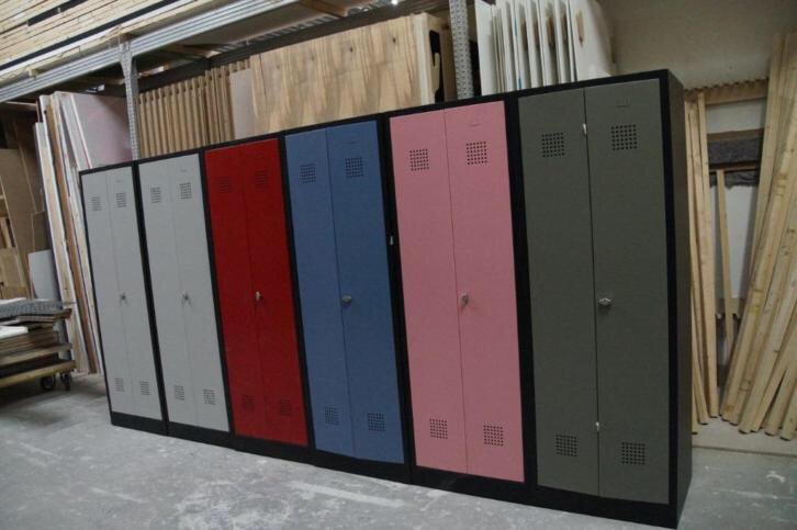 Lockerkasten - In gewenste RAL kleur !!! #trendy #lockers  link.marktplaats.nl/m1134527900?ut…