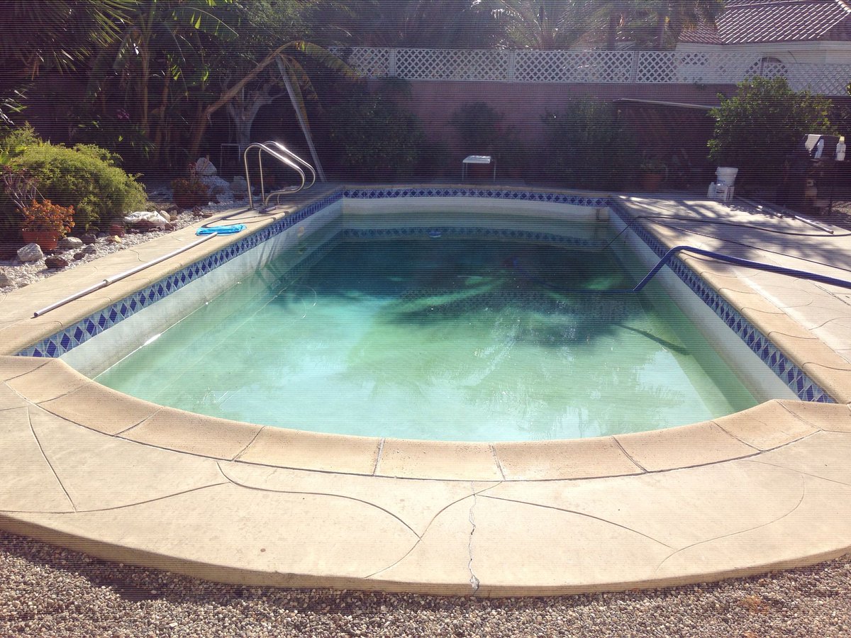 SK_Choppin_Demo's tweet photo. S.K. Choppin Demolition completed a project on 2nd St. in Downey, CA. #pooldemolition,#poolremoval
https://t.co/wIh38fm8nb https://t.co/zSYK34F7jt
