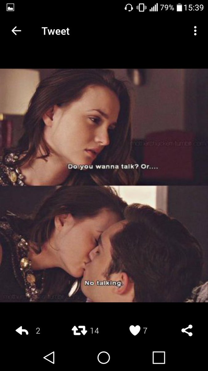 prfctomlinsn's tweet image. Po co rozmawiac jak mozna sie calowac💁 #plotkara