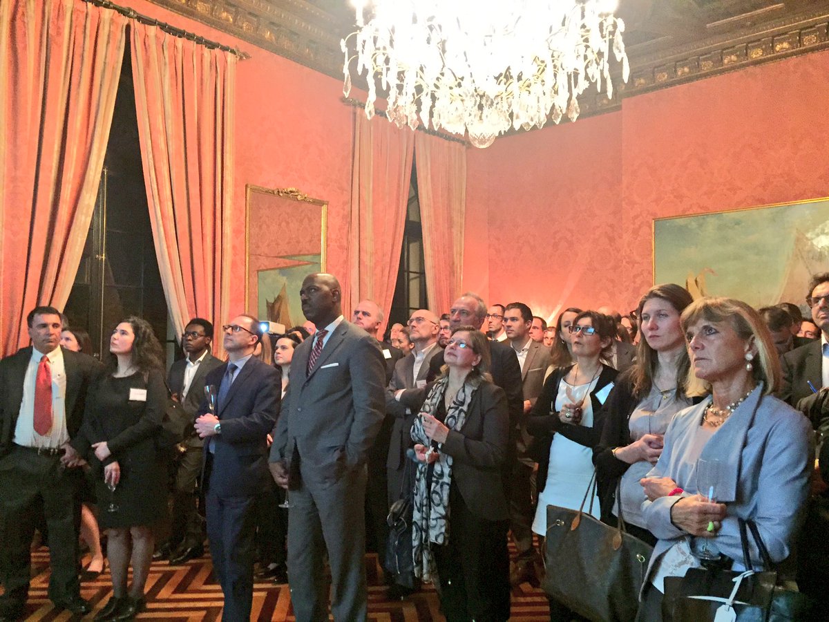 franceinnyc's tweet photo. Thank you all for attending this amazing event, look at this Salon Rose full of entrepreneurs, projects and talents! #creativenext #tech934 https://t.co/xt1T0zCcoX