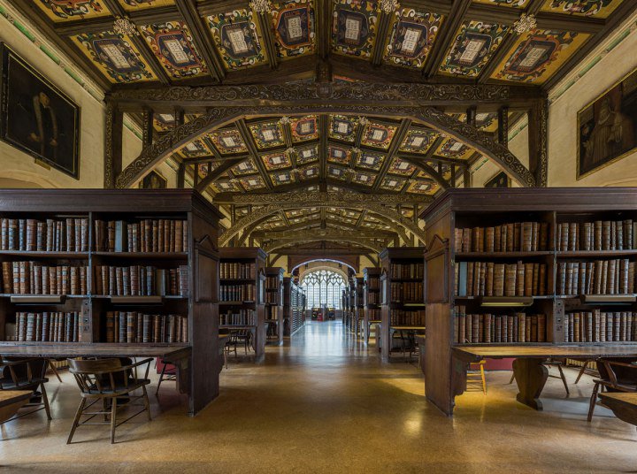 memolitioncom's tweet photo. One of the World's Oldest Reading Rooms at the University of #Oxford
https://t.co/gVfyAMtFeP
#Books #Library #Univercity https://t.co/UP13nqRpAK
