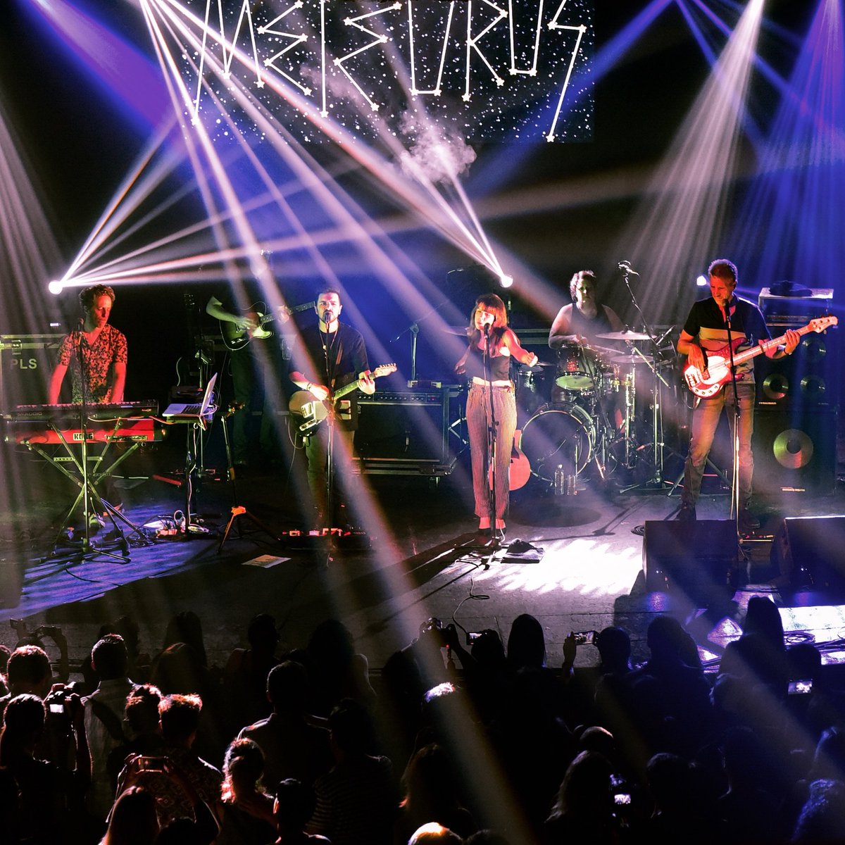 ¿Dónde quieren que toquemos?