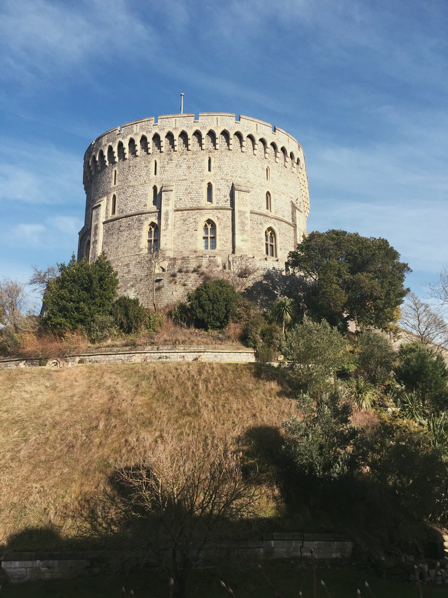bethduerden's tweet photo. Became the biggest tourist when my auntie came to stay #london https://t.co/8ZN66ExBx2