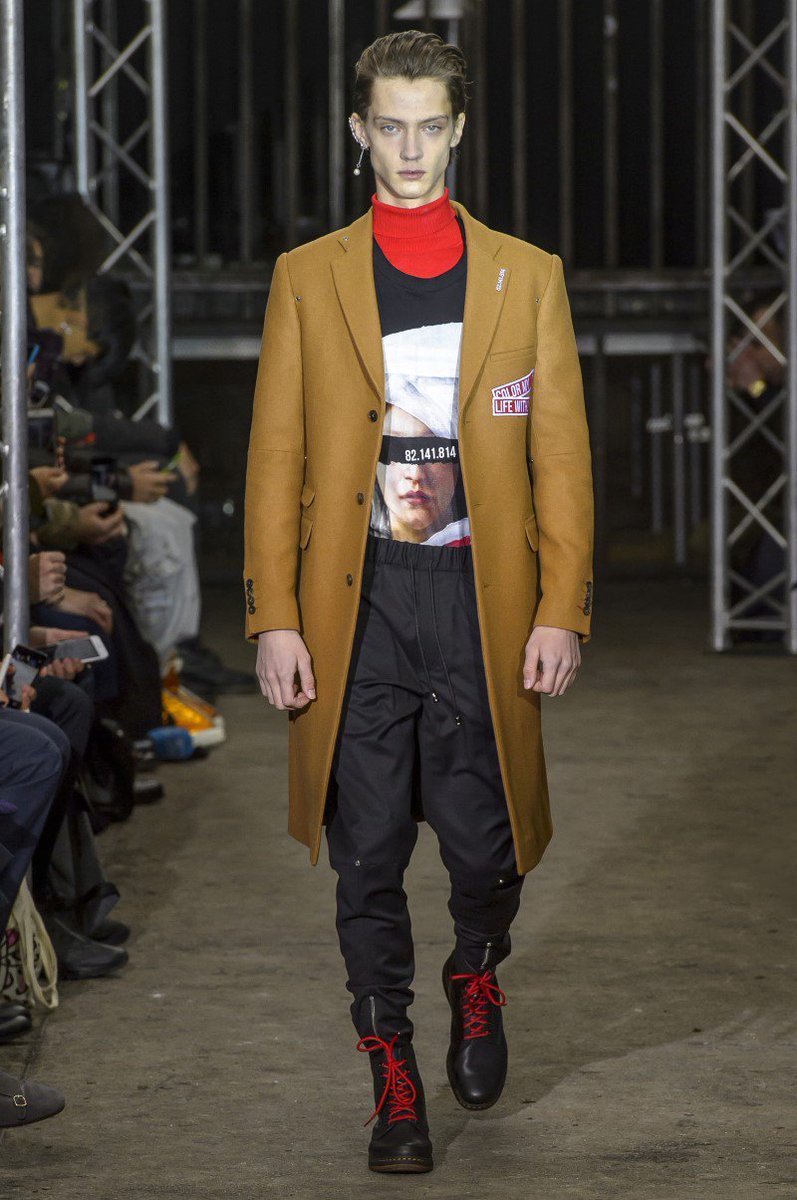 HommeEssential's tweet image. Eighties punk and skinhead references &amp;amp; scandals of English royalty inspire #Icosae FW17 collection: goo.gl/hkpt3Y #PFW17