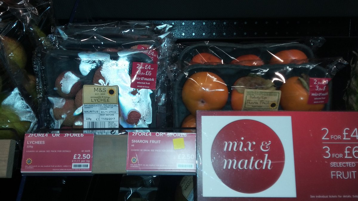 CMossPhysio's tweet photo. @michellejwaite just buying #funkyfoods to try as part of February @PennineAcuteNHS H&amp;WB challenge. Hope my kids and the FGH Physios enjoy! https://t.co/k37uTzkZST