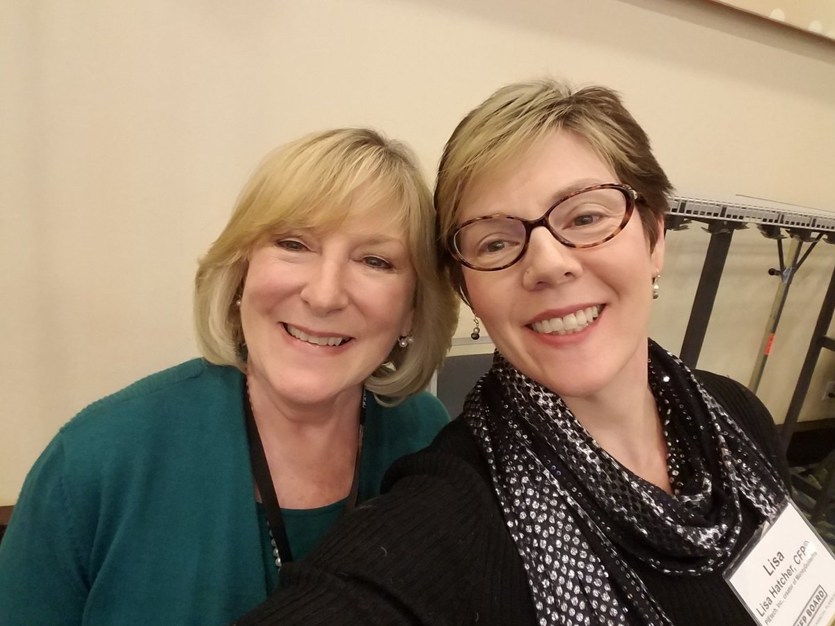 HatcherByles's tweet photo. Got to meet #ExploringAdvice contributor Patti Houlihan #ARC2017 @MoneyGuidePro https://t.co/pjLN5vWKcx