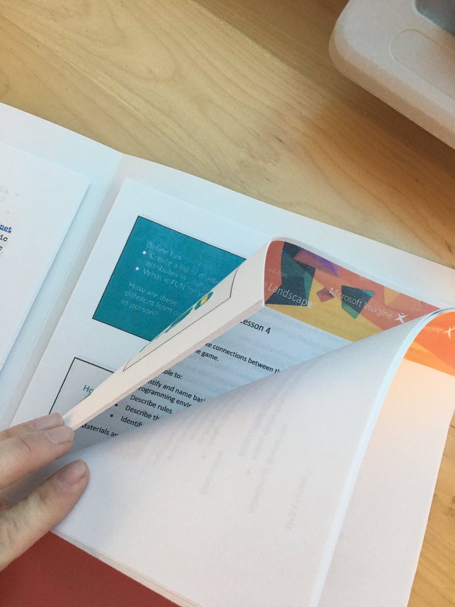 wwcsCS's tweet image. Had a great morning! Got to show off our Coding class and ordered 15 wireless mice! @WWCSD @orr_valerie #TouchDevelop