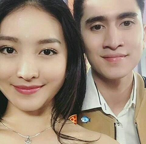 <a href="/15natashawilona/">Natasha Wilona</a>  sebagai CINTA
<a href="/BramastaVerrell/">Verrell Bramasta</a>  sebagai BINTANG
#AnakSekolahan <a href="/SCTV_/">SCTV</a>
