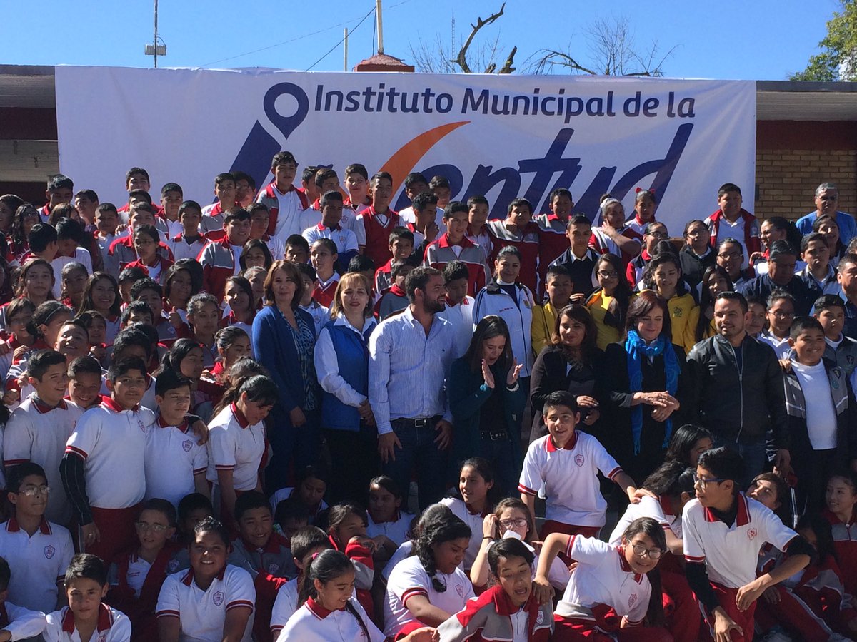 regidoranora's tweet photo. En el arranque del programa Saltillo Si Recicla, muchas felicidades @Juventud_Salt  por su labor https://t.co/iYlr6LKt8K