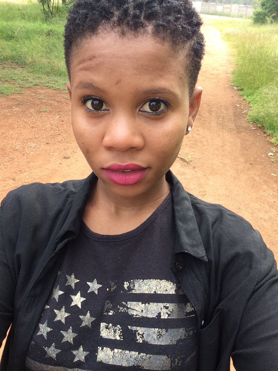 nthatisimohlob1's tweet photo. #LoveYouself😍❤️️ https://t.co/F9TpHpPHmB