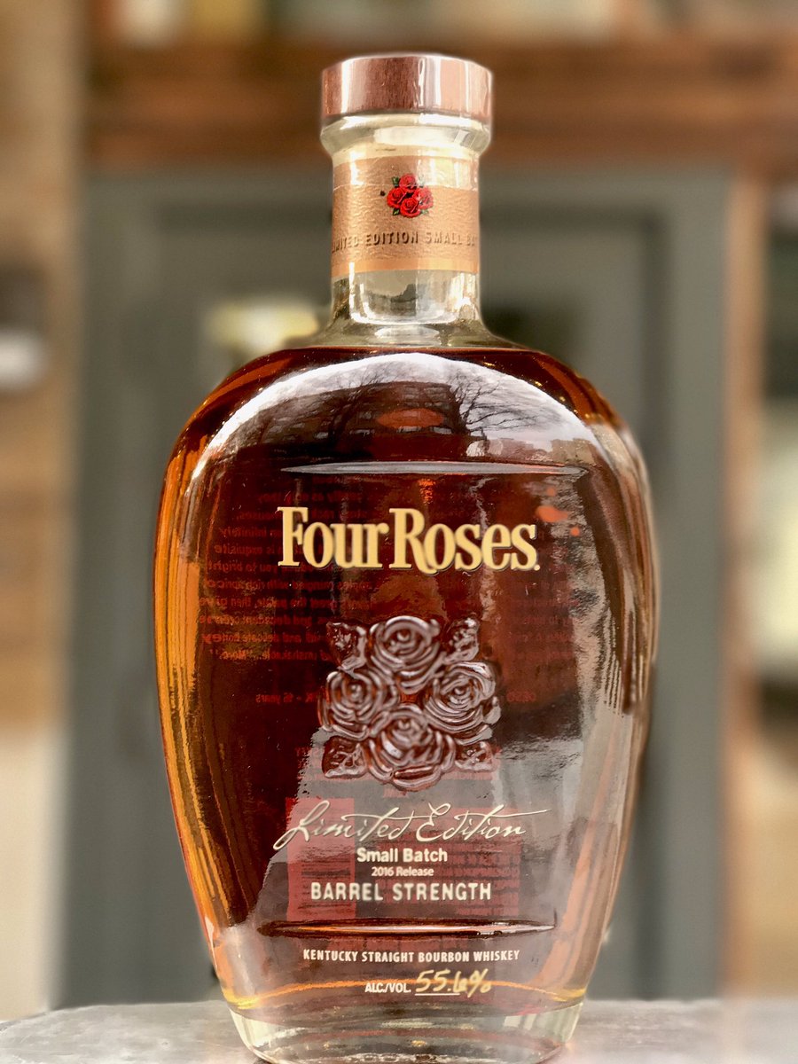 jcholdway's tweet photo. The Four Roses Limited Edition Small Batch Bourbon Whiskey is one-of-a-kind tonight! #whiskeywednesday #chefscollection #jcholdway https://t.co/jXlJLMvSry