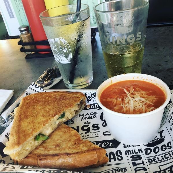 KINGSdtsp's tweet photo. You know what day it is! ๐ง #CheezusWednesday Share your pics with us on Instagram using #KINGSdtsp! https://t.co/VoxHEwPSom