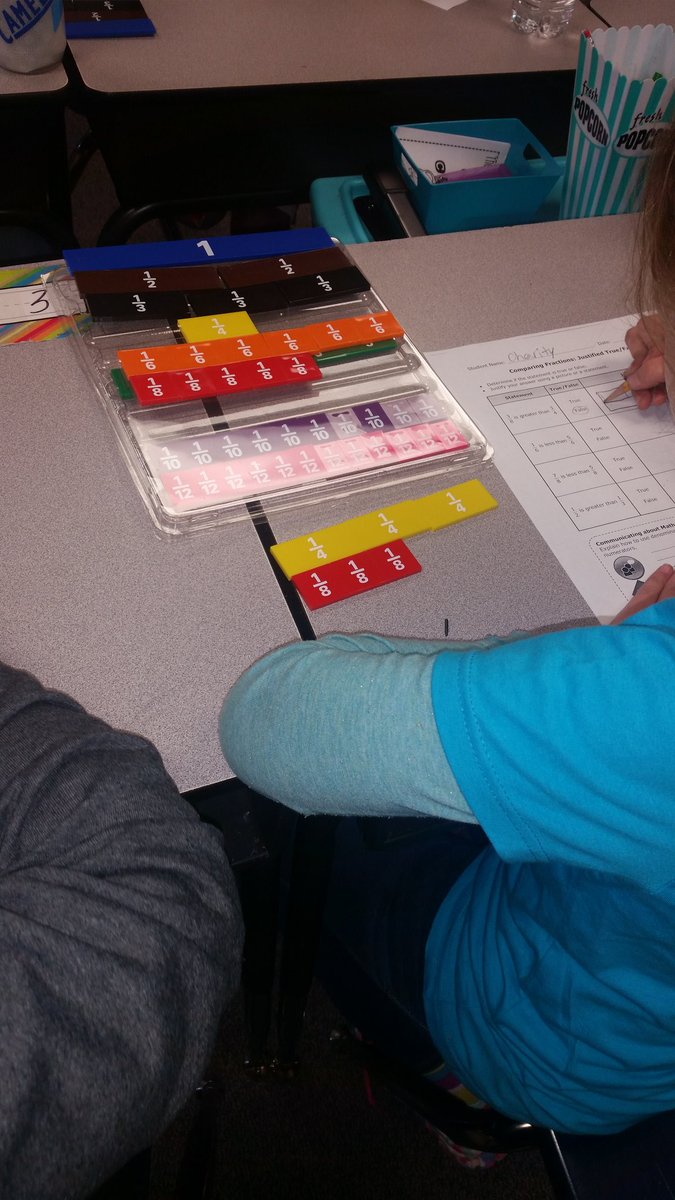 tabithamherrera's tweet image. Partner work on comparing fractions. #sesconnects #funfractions