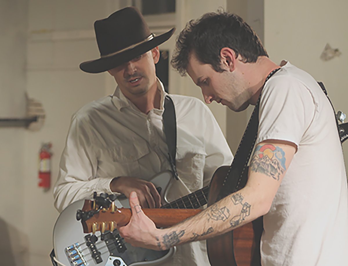 Feature Story: @uglyarchitect live at <a href="/WalnutCreekFoco/">Walnut Creek FOCO</a> #podcast #photography #indiefolk #focomusic ow.ly/8ZSu308OIZe