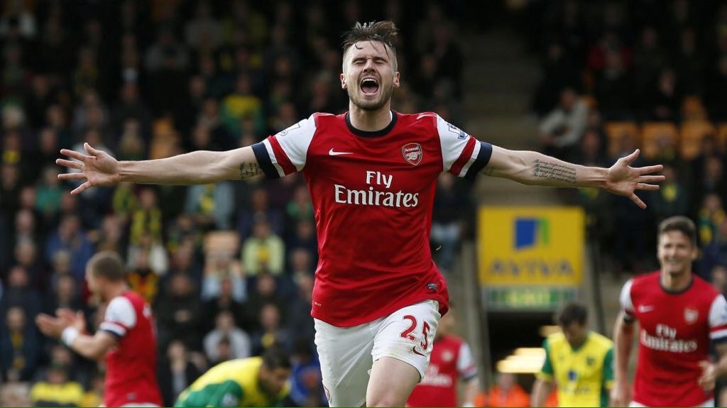 Happy Birthday to Arsenal defender Carl Jenkinson, who turns 25 today! 