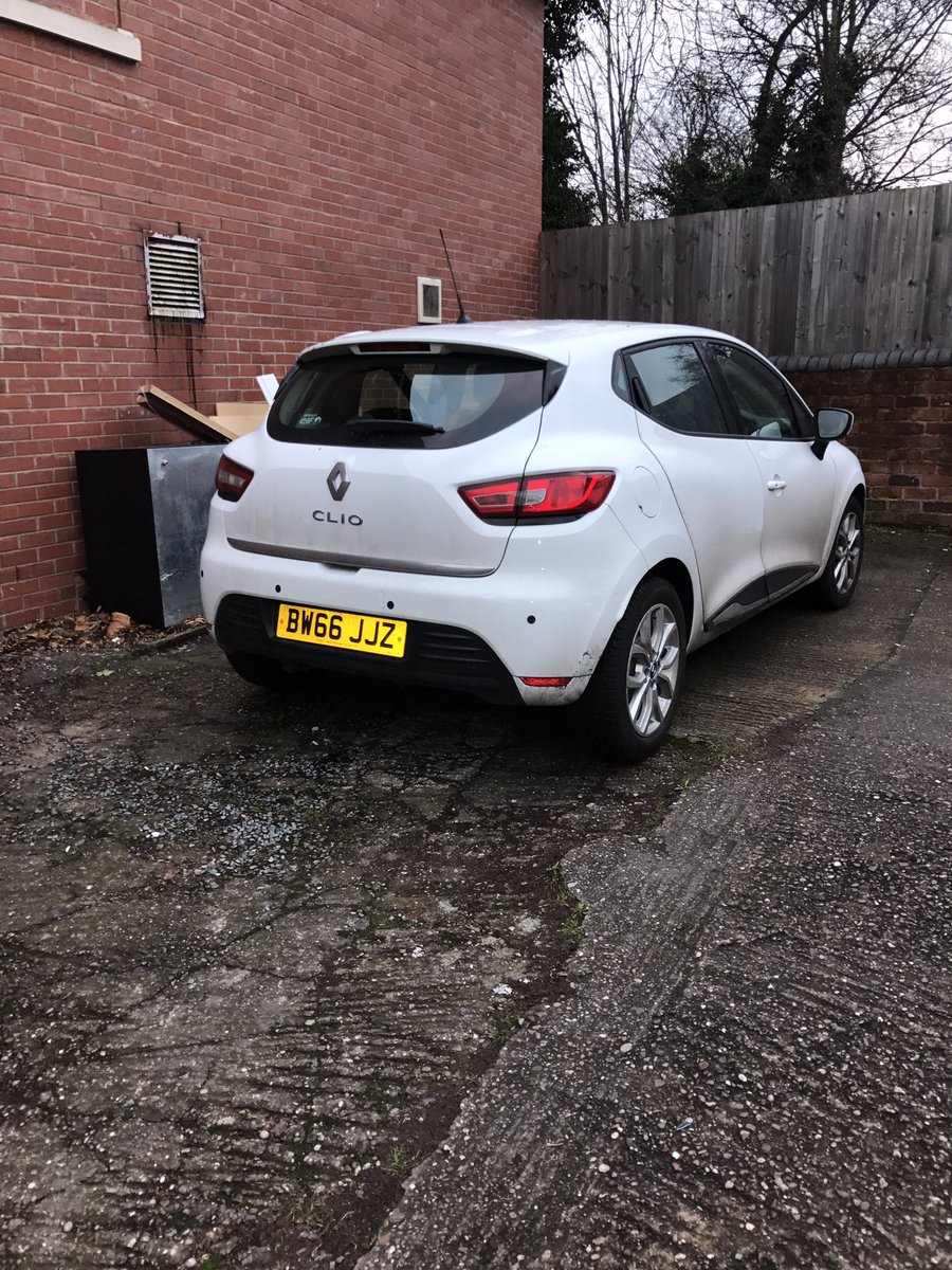 Lawsons (@bewareoflawsons) on Twitter photo 