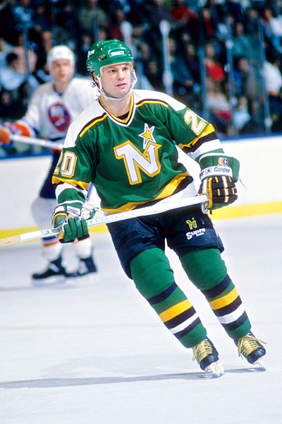 Happy birthday to Dino Ciccarelli, born on this day in 1960.  