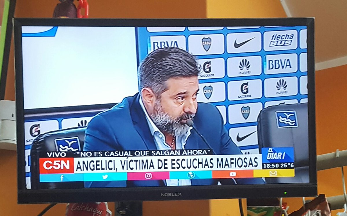 Qué??? Vos sos muchas cosas...peroooo Víctima??? Naaaaa #VergüenzaMundial 🐽🐖🐷