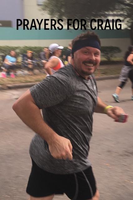 janelle_bludau's tweet photo. Husband and father of two collapses after running Houston Chevron Marathon. He hasn't woken up since and doctors don't know why. @KPRC2 https://t.co/eBSowfifs2