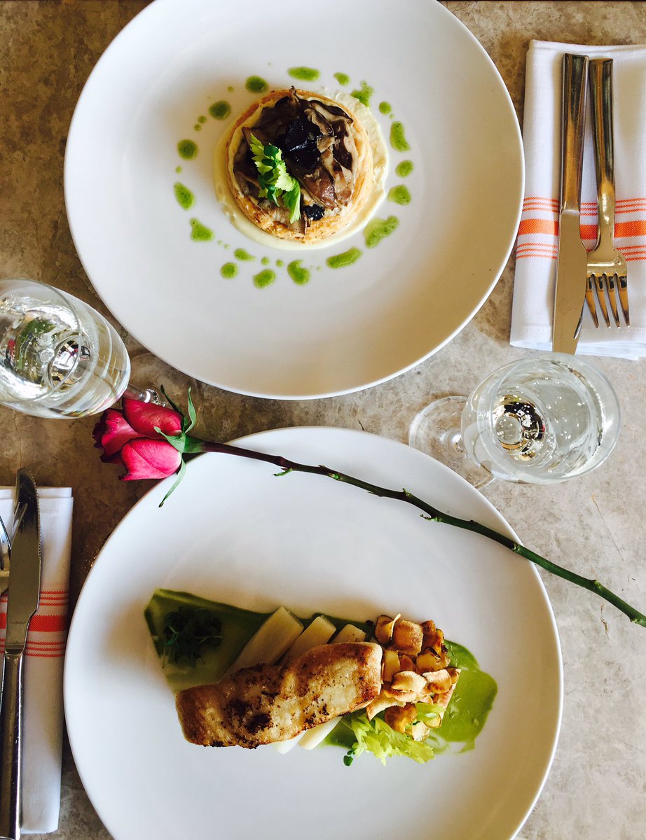 Join us with your special someone &amp; indulge in our hand-crafted chef's menu this Valentines Day. #ValentinesDay