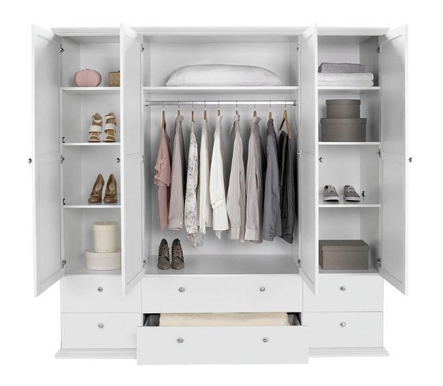 MrsDockingHome's tweet image. Normally I'd be tucked up in bed by now but I'm too busy looking at wardrobes