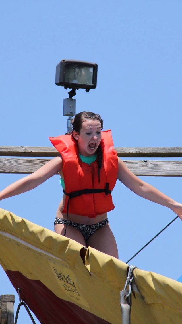 Allison Herron tweet media