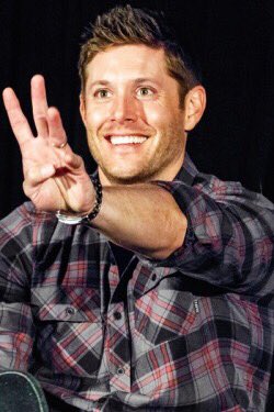supanaturalll's tweet photo. he can always brighten up my day 💜💜 https://t.co/61YOA6fXkJ