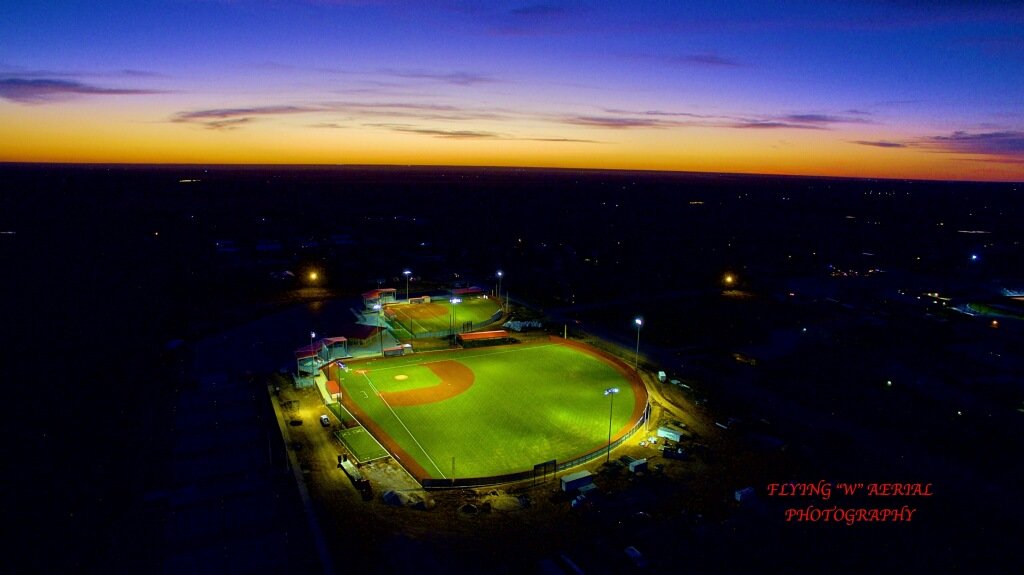 SouthTejas1984's tweet image. Got a photo sent to me of @JourdantonPride new baseball and softball all turf facilities from an arial view. #NotePhotoCredit #SharpDesign