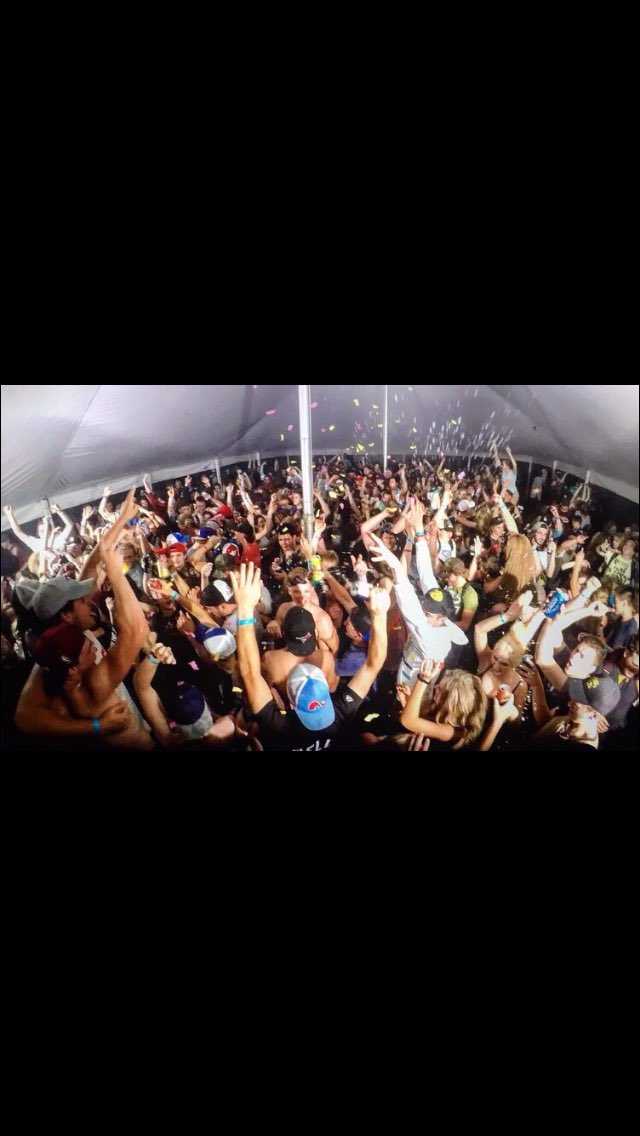 whssap2017's tweet photo. rt if you want to top this crazy performance from last year🎉🎉🎉#heights https://t.co/afcOv6Phge