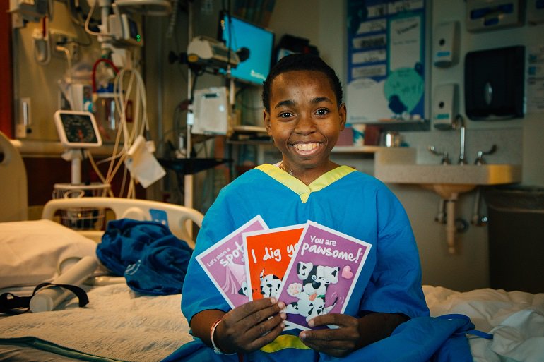 eJoaquinH's tweet image. Help CDW send some love to Ann &amp;amp; Robert H. Lurie Children's Hospital of Chicago patients #HandfulsofLove soch.us/2kUrDgd #cdwsocial