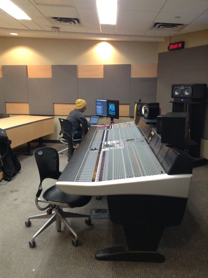 Doin' a bit of this for the new EP.  New Songs Fri Feb 10 <a href="/FatboysOttawa/">Fatboys Southern Smokehouse</a> @LittleDogBB &amp; Hornswater!! 8pm Doors #music