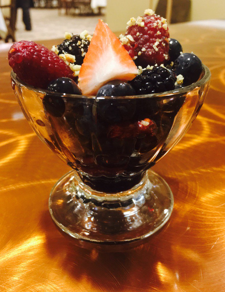 Fefann's tweet photo. FIT February Berries with Balsamic and Walnuts  @RealChefJ @SelkhodarySaid @MorrisonCLiving @cheffie1342 https://t.co/zxdLyd442R