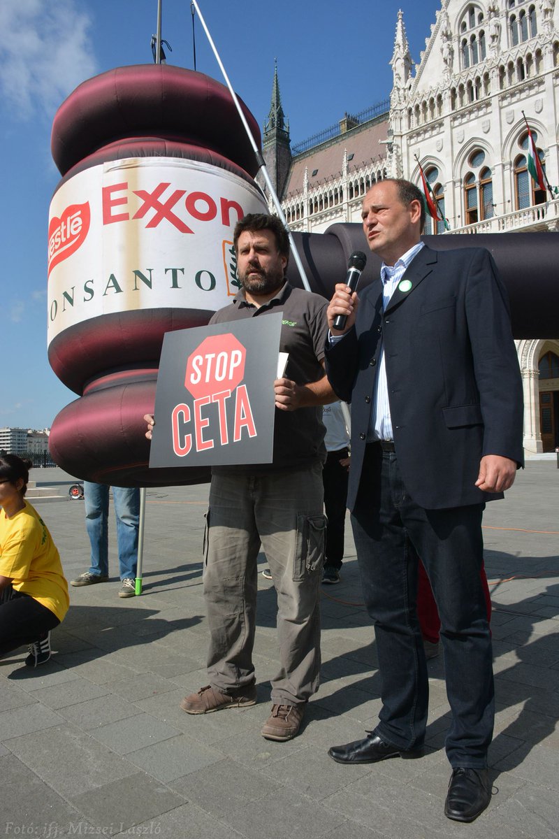 Green_Bob's tweet photo. .@SergeiStanishev 50% of global mining companies are Canadians.#CETA could bring thousands of costly arbitration #ICS #CETAthursday Stop it! https://t.co/jjf8O7zvHP
