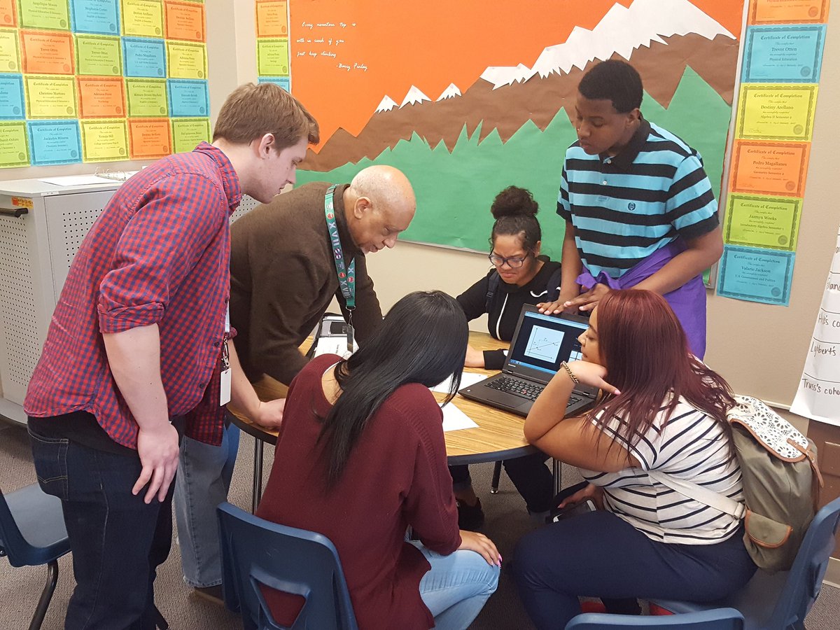 Kelly (@kellyssadvocate) on Twitter photo The #RattlerLearningLab is going off! Thanks to @project150LV and our wonderful <a href="/UNLVGEARUP/">UNLV GEAR UP</a> tutors! The #RattlerLearningLab is going off! Thanks to @project150LV and our wonderful <a href="/UNLVGEARUP/">UNLV GEAR UP</a> tutors!
