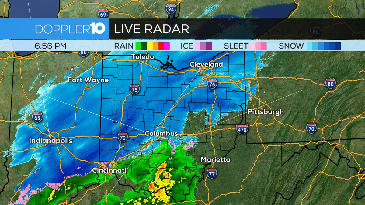 Chris10TV's tweet photo. RADAR UPDATE-- Snow moving into Central Ohio with up to an inch accumulation between now and midnight. #10tv https://t.co/6d5ojcOEfX