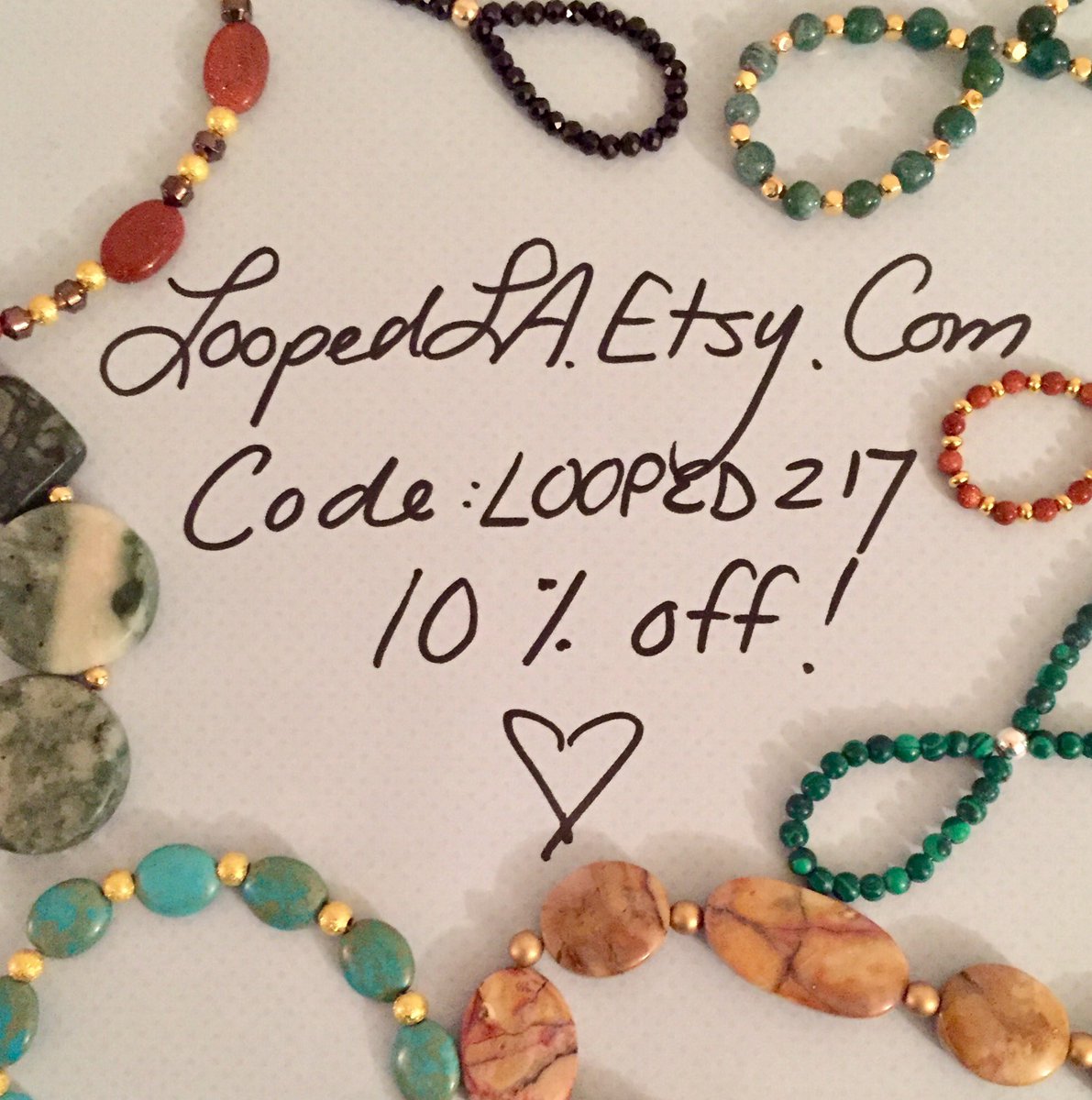 TaraSandsVO's tweet photo. #treatyourself
Use Code LOOPED217 at https://t.co/Mfq9VogG1x for 10% off!
#loopedLA by @TaraSandsLA #jewelry #necklace #bracelet #looped https://t.co/DkSJ9966fO