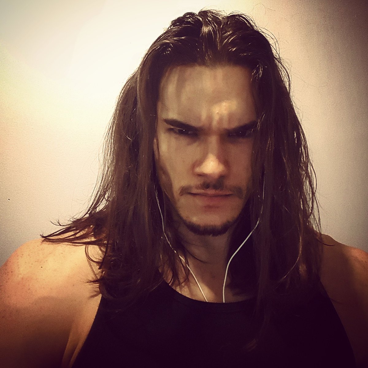 Clever_Jester's tweet photo. Gettin' my hairs trimmed tomorrow morning, so I'm not gonna look like #ConanTheBarbarian anymore! #LongHairDontCare #Viking #WarriorCut https://t.co/k9qYDx8IWT