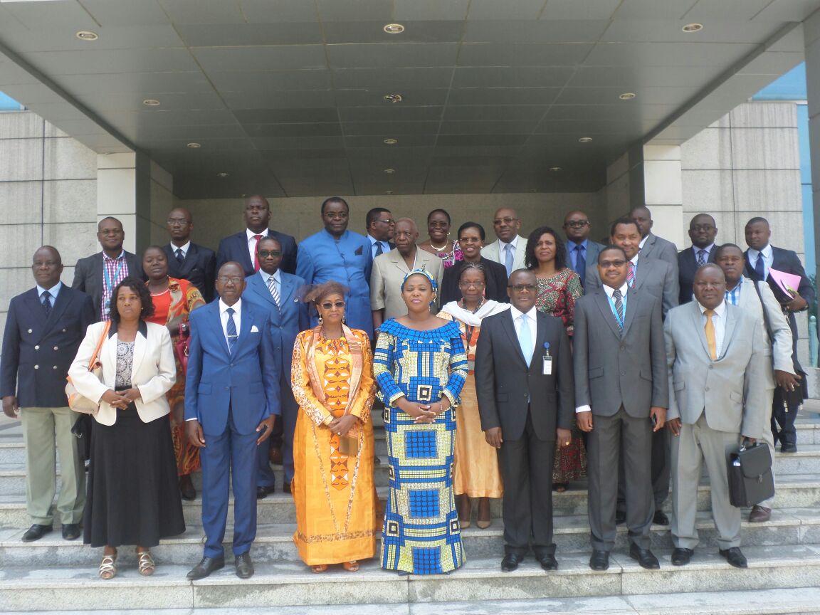 Mme Jacqueline MIKOLO, à  ouvert ce 8/02 à Brazzaville les travaux de l'atelier de  validation de la revue finale de la feuille de route..