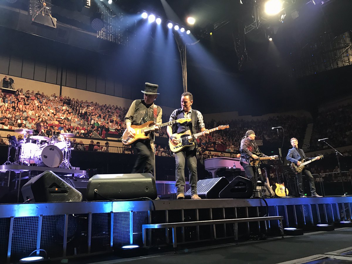 BruceInAdelaide tweet picture