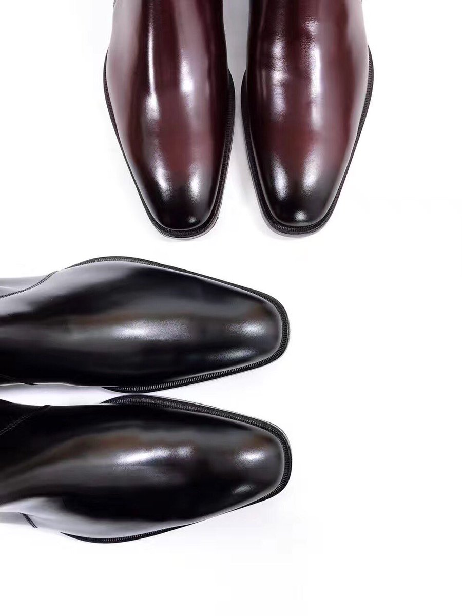yu_rell's tweet photo. Are they beautiful? Our stock has new superstar now! Dsquared2 Chelsea boots! #dsquared2 #fashion #boots #shopping #shoes https://t.co/3OsOXRnZwG