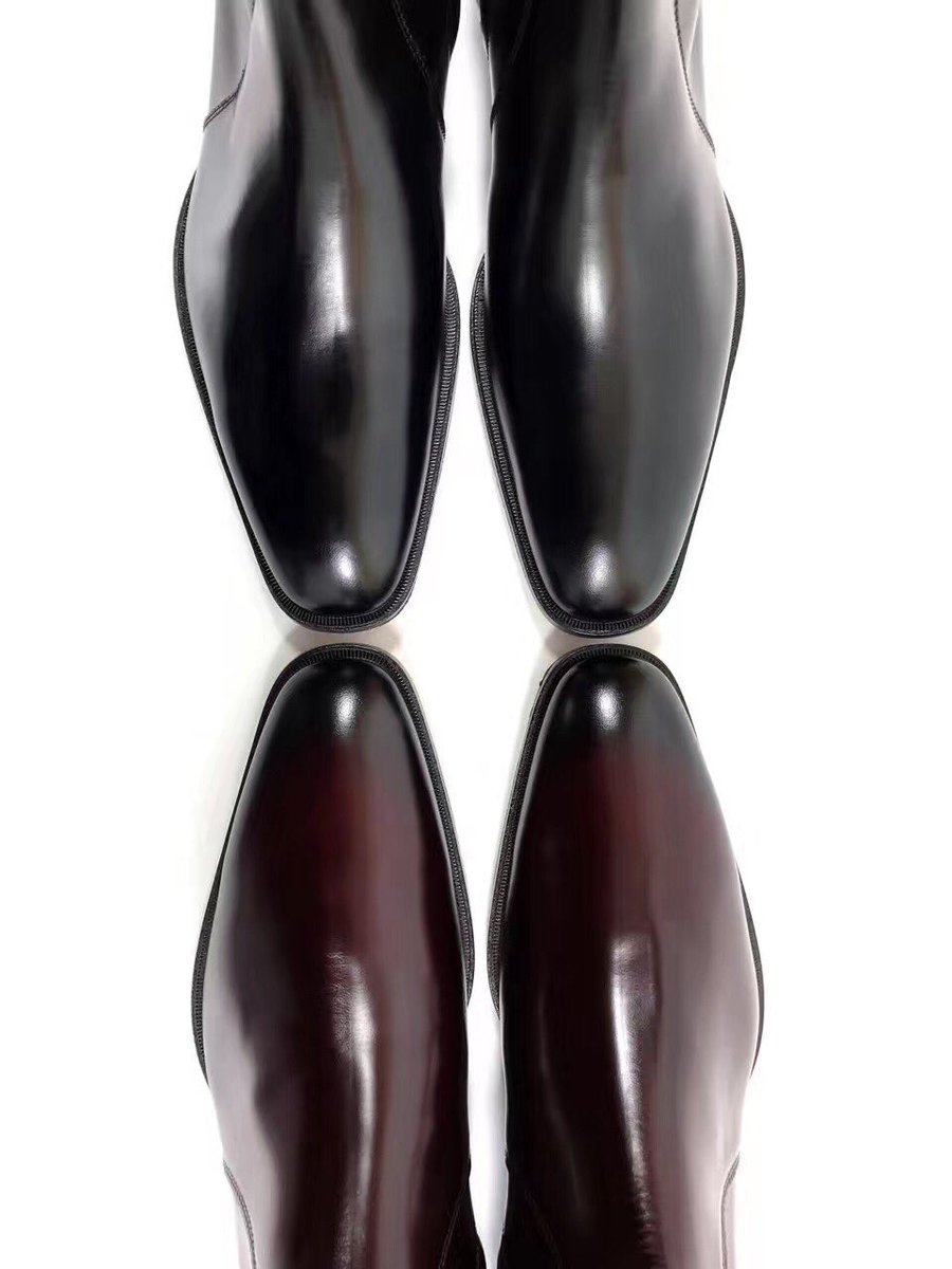 yu_rell's tweet photo. Are they beautiful? Our stock has new superstar now! Dsquared2 Chelsea boots! #dsquared2 #fashion #boots #shopping #shoes https://t.co/3OsOXRnZwG