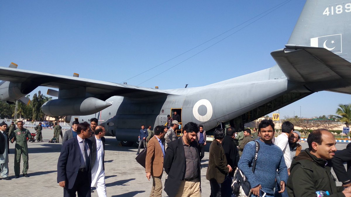 VofBalochistan's tweet photo. Touchdown in #Karachi - 1st flight of 90-member delegation of students and faculty members from #Islamabad has just landed in Khi #IsbGwd17 https://t.co/j3Ug25C1Hi