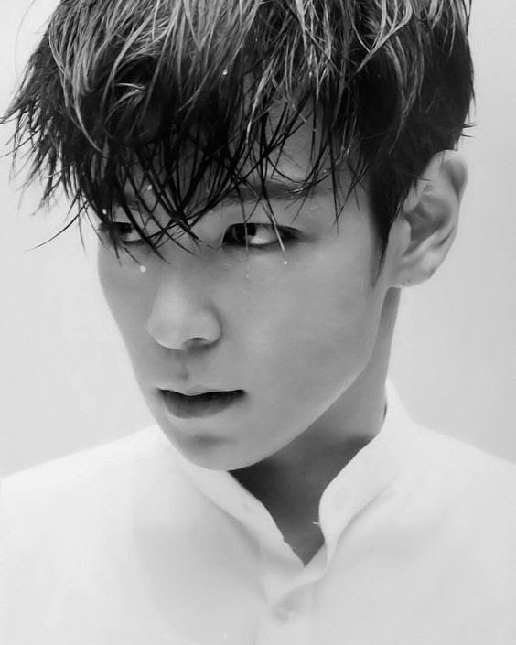 KpopMadrid's tweet photo. Hoy se va un grande #goodbyetop https://t.co/sgIqlegsrh