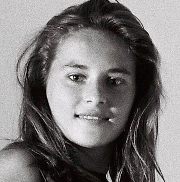 merriemarie's tweet image. Melania Trump’s Extraordinary Journey Through The Years #BornInSlovenia
#FormerModel #MilanItaly #NewYork1996 #More
trueactivist.com/melania-trumps…