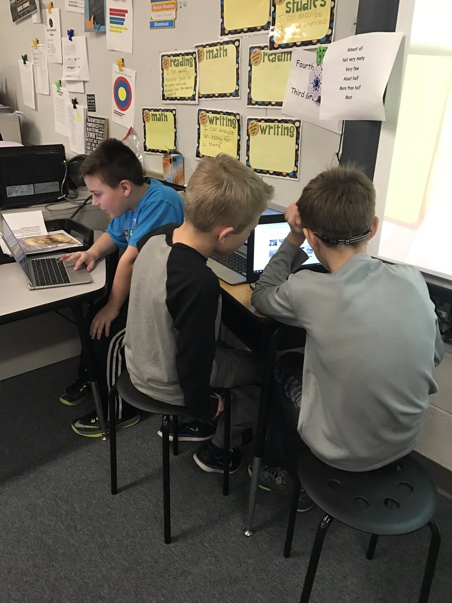 o_teandra's tweet photo. Students collaborating in groups on their biography projects! https://t.co/7qOKzaE0zS