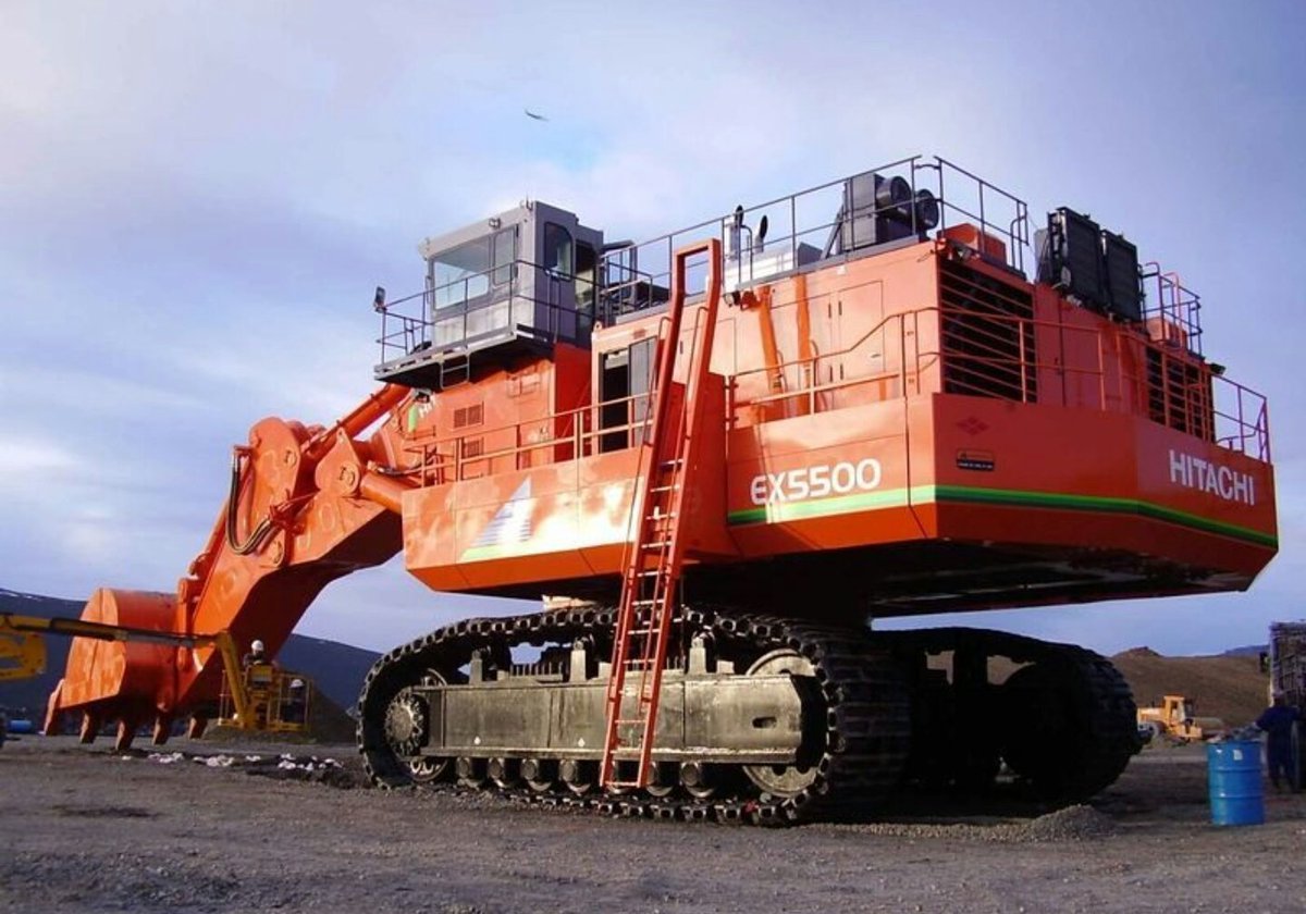 eheauctions's tweet photo. Hitachi EX5500 
#Hitachi #EX5500 https://t.co/cwmCqcnUOH
