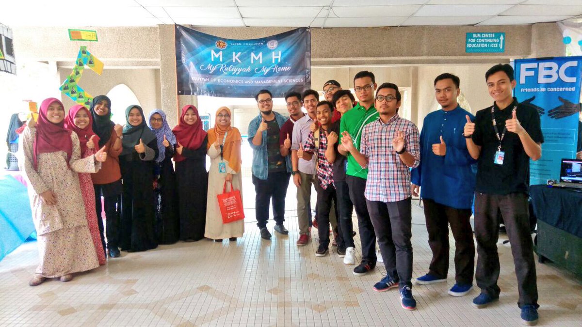 EMSS_IIUM's tweet photo. My Kuliyyah My Home 2017
https://t.co/3hoHxcJ4rw
Online forms are still open until Saturday 11/2/2017 . https://t.co/cR3Gq5rNoZ